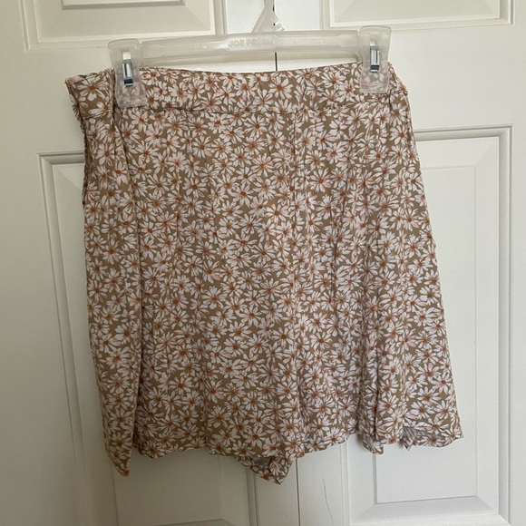 American eagle high wasted wrap mini skirt - Picture 2 of 5